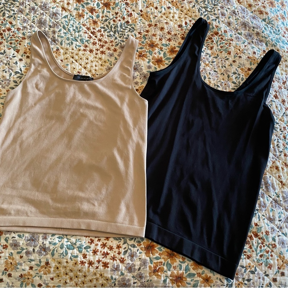 🦄 3/$15 Black and Nude SlimmingTank Tops